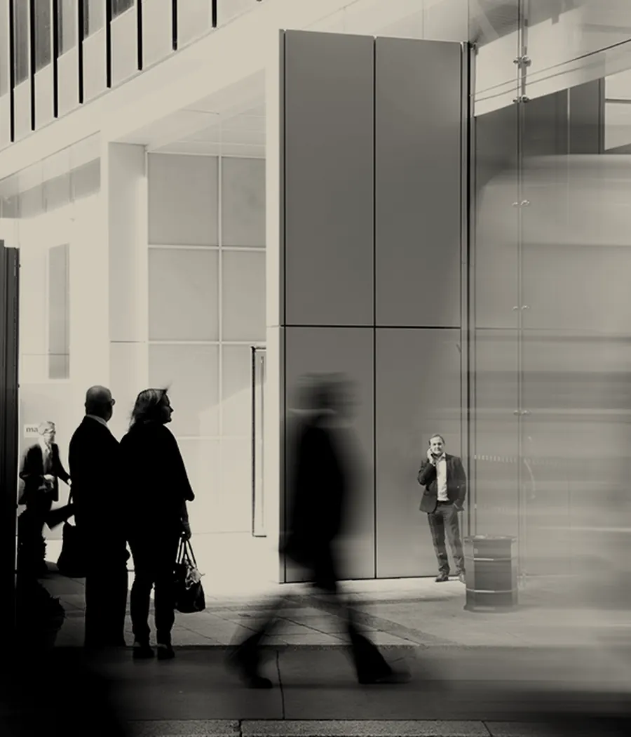 Luxury-Shop-Security & Doorman